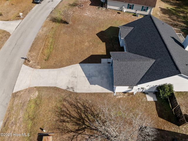 164 Parnell Road, Hubert, NC 28539