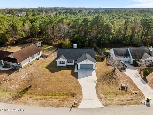 164 Parnell Road, Hubert, NC 28539