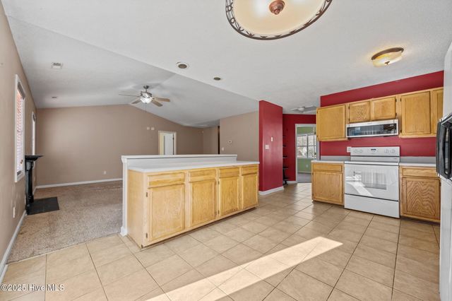 164 Parnell Road, Hubert, NC 28539