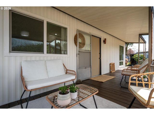 1800 LAKEWOOD Ct 47, Eugene, OR 97402