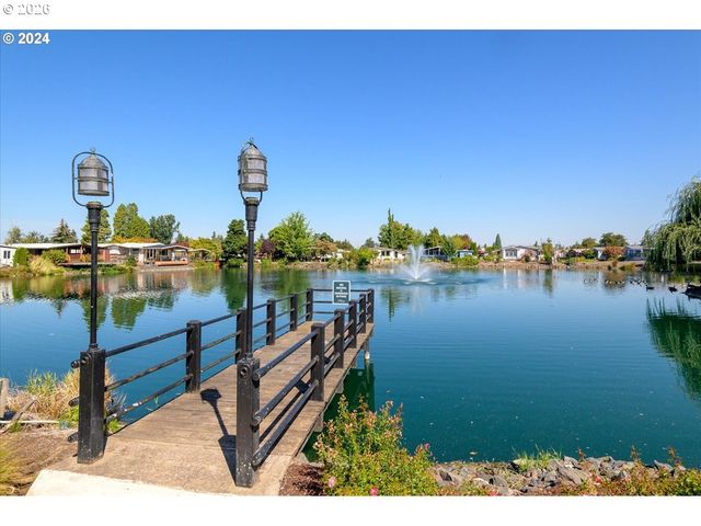 1800 LAKEWOOD Ct 47, Eugene, OR 97402