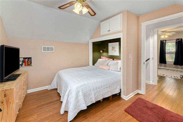 8917 W 51st Street, Merriam, KS 66203