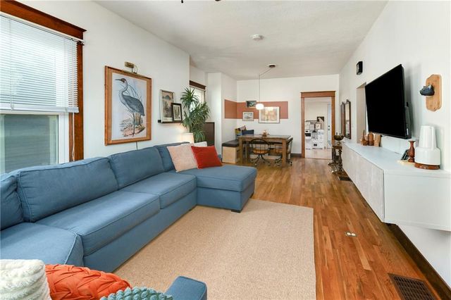 8917 W 51st Street, Merriam, KS 66203