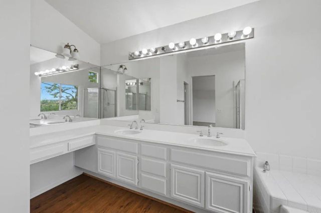 4828 Cardiff Bay Drive, Oceanside, CA 92057