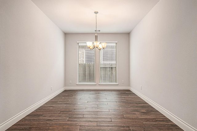 211 Painted Trillium Drive, Conroe, TX 77304