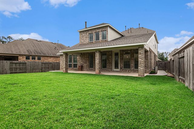 211 Painted Trillium Drive, Conroe, TX 77304