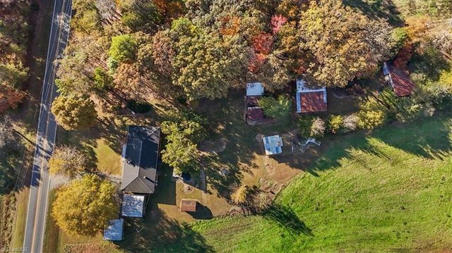 612 Reeder Road, Seagrove, NC 27341