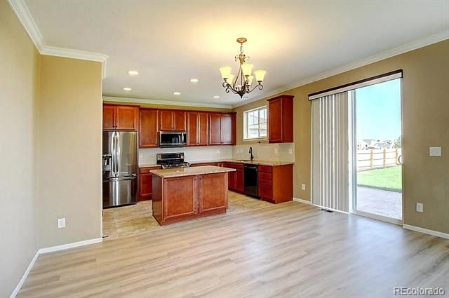 2127 S Ceylon Court, Aurora, CO 80013