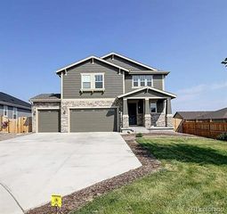 2127 S Ceylon Court, Aurora, CO 80013
