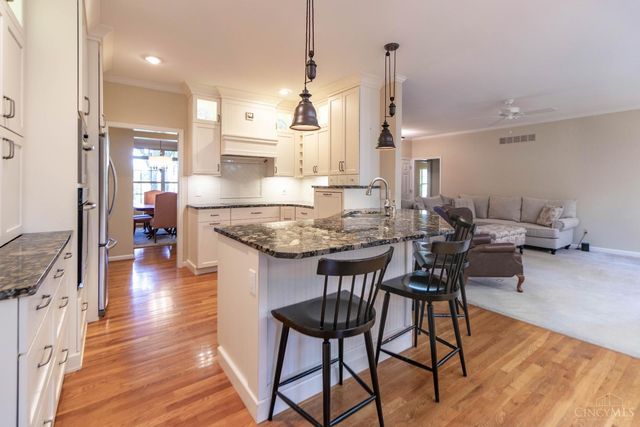 6853 OBannon Bluff, Goshen Twp, OH 45140