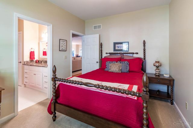 6853 OBannon Bluff, Goshen Twp, OH 45140