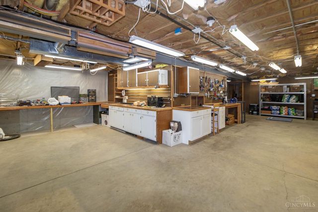 6853 OBannon Bluff, Goshen Twp, OH 45140