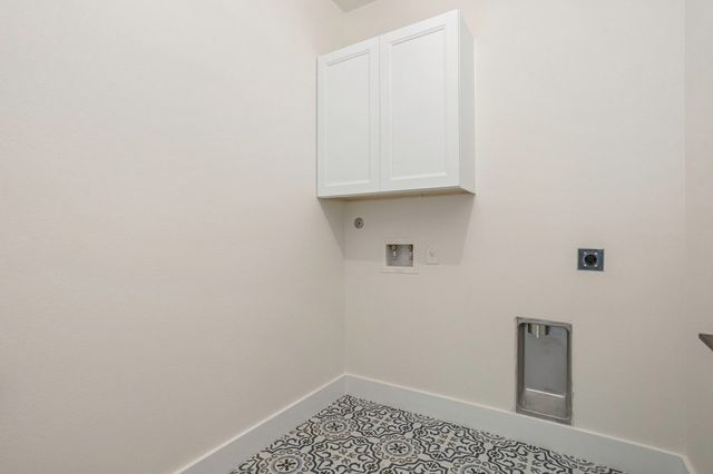 1901 N Chateau Lane, Kerrville, TX 78028