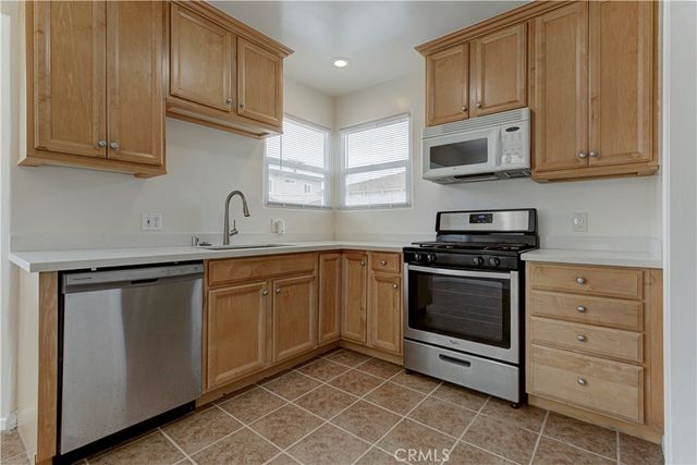 559 E Providencia, Burbank, CA 91501