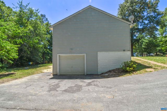 19 KIOWA LN, Palmyra, VA 22963