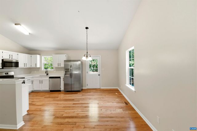 19 KIOWA LN, Palmyra, VA 22963