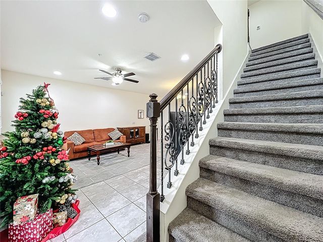 390 MISTY GROVE LANE, Sanford, FL 32771