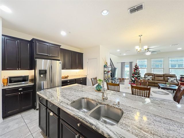 390 MISTY GROVE LANE, Sanford, FL 32771