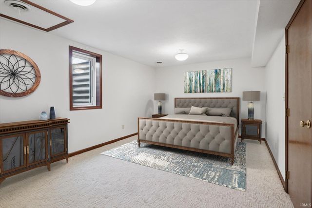 500 E Medusa Street, Syracuse, IN 46567