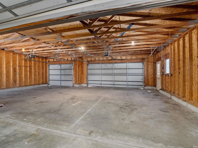 500 E Medusa Street, Syracuse, IN 46567