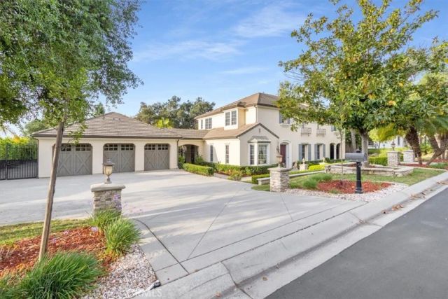 729 Carriage House Dr., Arcadia, CA 91006