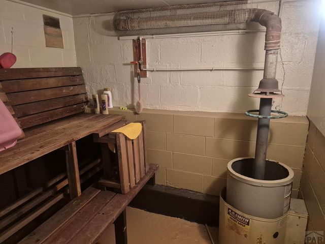 901 San Juan Ave, La Junta, CO 81050