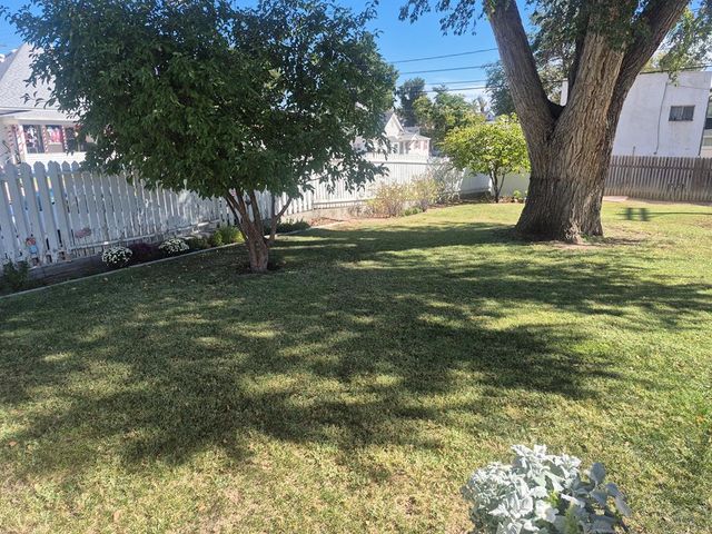 901 San Juan Ave, La Junta, CO 81050