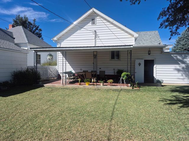 901 San Juan Ave, La Junta, CO 81050