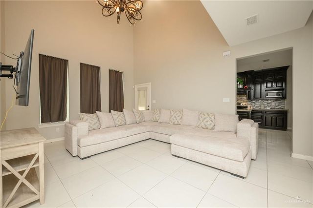 2313 Cornell Avenue, Mcallen, TX 78504