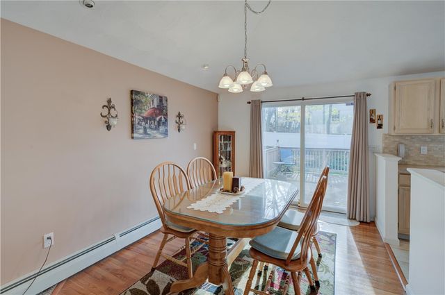 60 North Street, Cranston, RI 02920