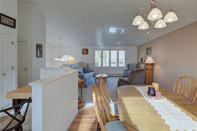 60 North Street, Cranston, RI 02920