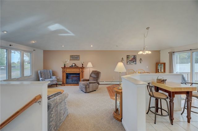 60 North Street, Cranston, RI 02920