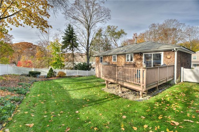 60 North Street, Cranston, RI 02920