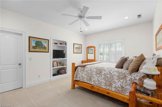 537 Montclaire Drive, Mount Airy, NC 27030