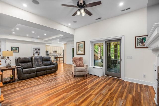 537 Montclaire Drive, Mount Airy, NC 27030