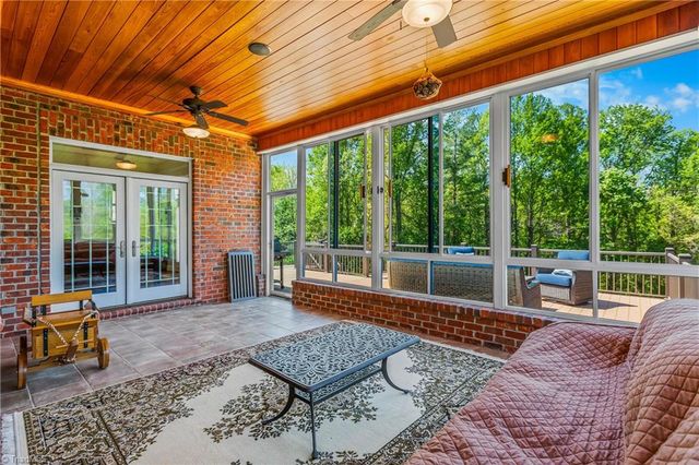 537 Montclaire Drive, Mount Airy, NC 27030