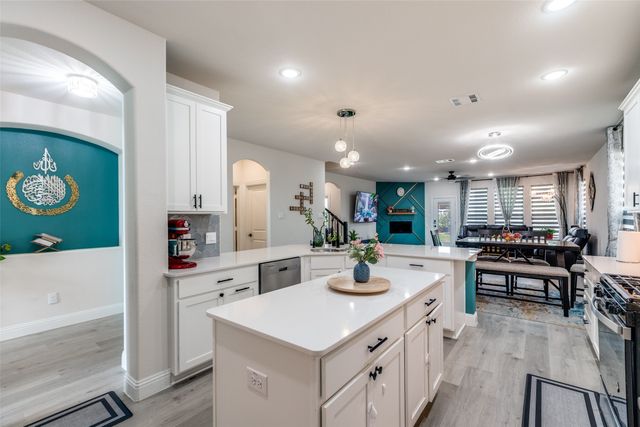 7636 Cherry Blossom Lane, Little Elm, TX 76227