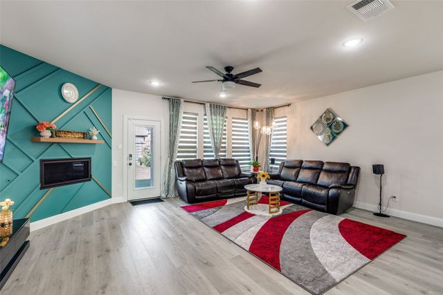 7636 Cherry Blossom Lane, Little Elm, TX 76227