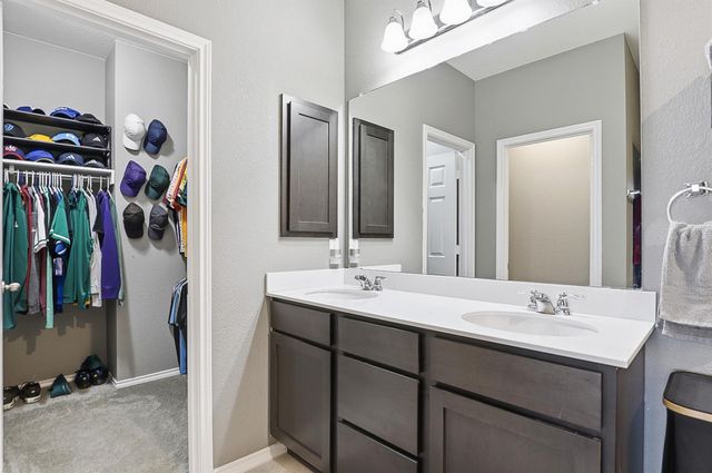 7944 Bassano DR, Round Rock, TX 78665