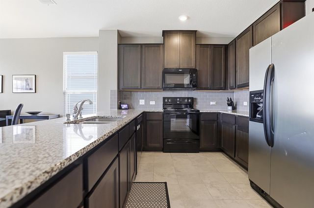 7944 Bassano DR, Round Rock, TX 78665