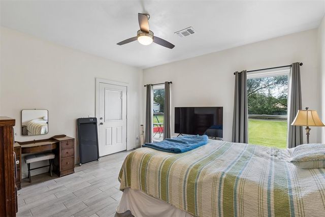 940 NW 35th Street, Moore, OK 73160