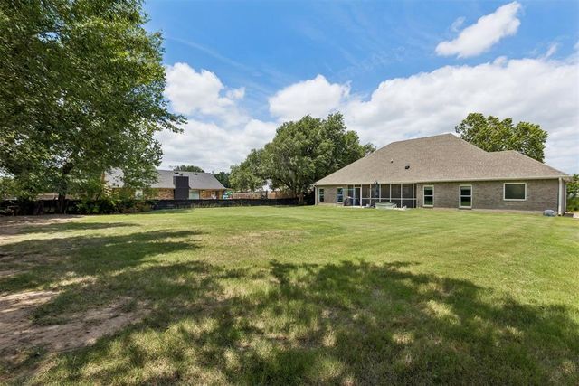 940 NW 35th Street, Moore, OK 73160