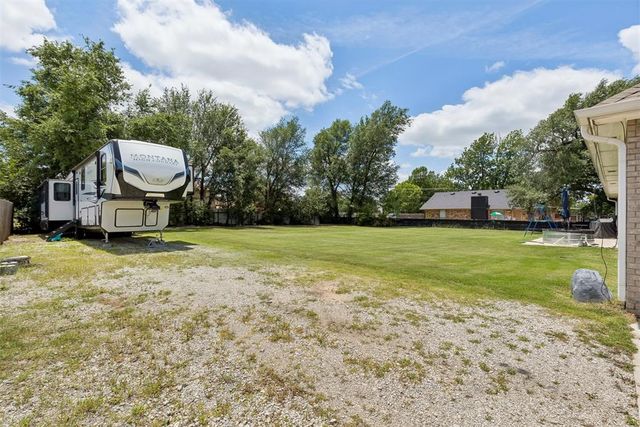 940 NW 35th Street, Moore, OK 73160
