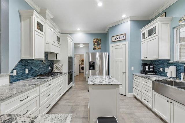 940 NW 35th Street, Moore, OK 73160