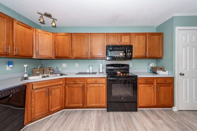 404 Ashburton Drive, Goose Creek, SC 29445