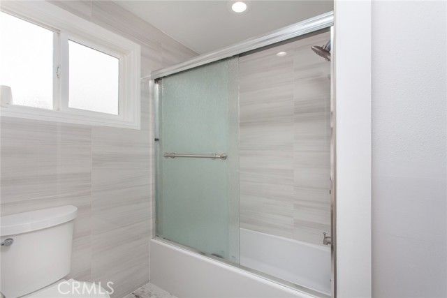 9502 Laurel Canyon, Arleta (los Angeles), CA 91331