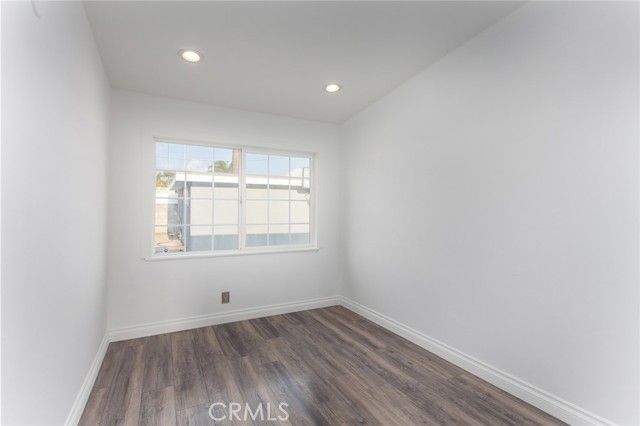 9502 Laurel Canyon, Arleta (los Angeles), CA 91331