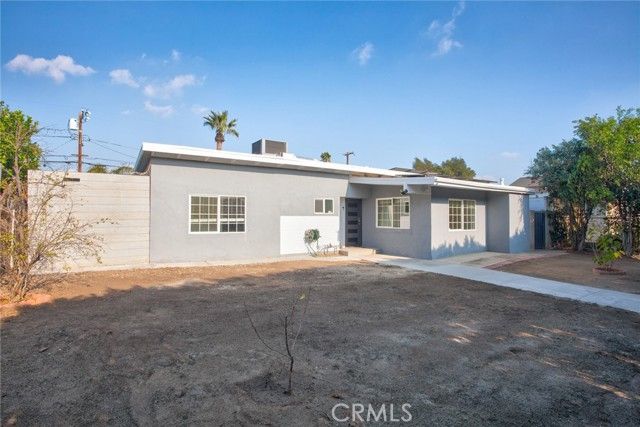 9502 Laurel Canyon, Arleta (los Angeles), CA 91331