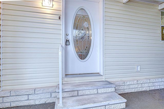 37232 NEUKOM AVENUE, Zephyrhills, FL 33541