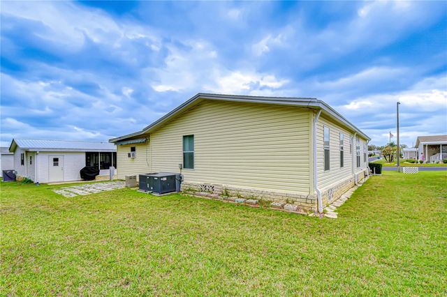 37232 NEUKOM AVENUE, Zephyrhills, FL 33541